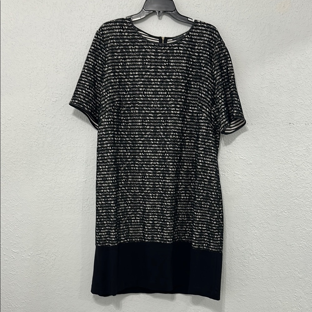 ⭐️ 3/$12 The Limited midi dress